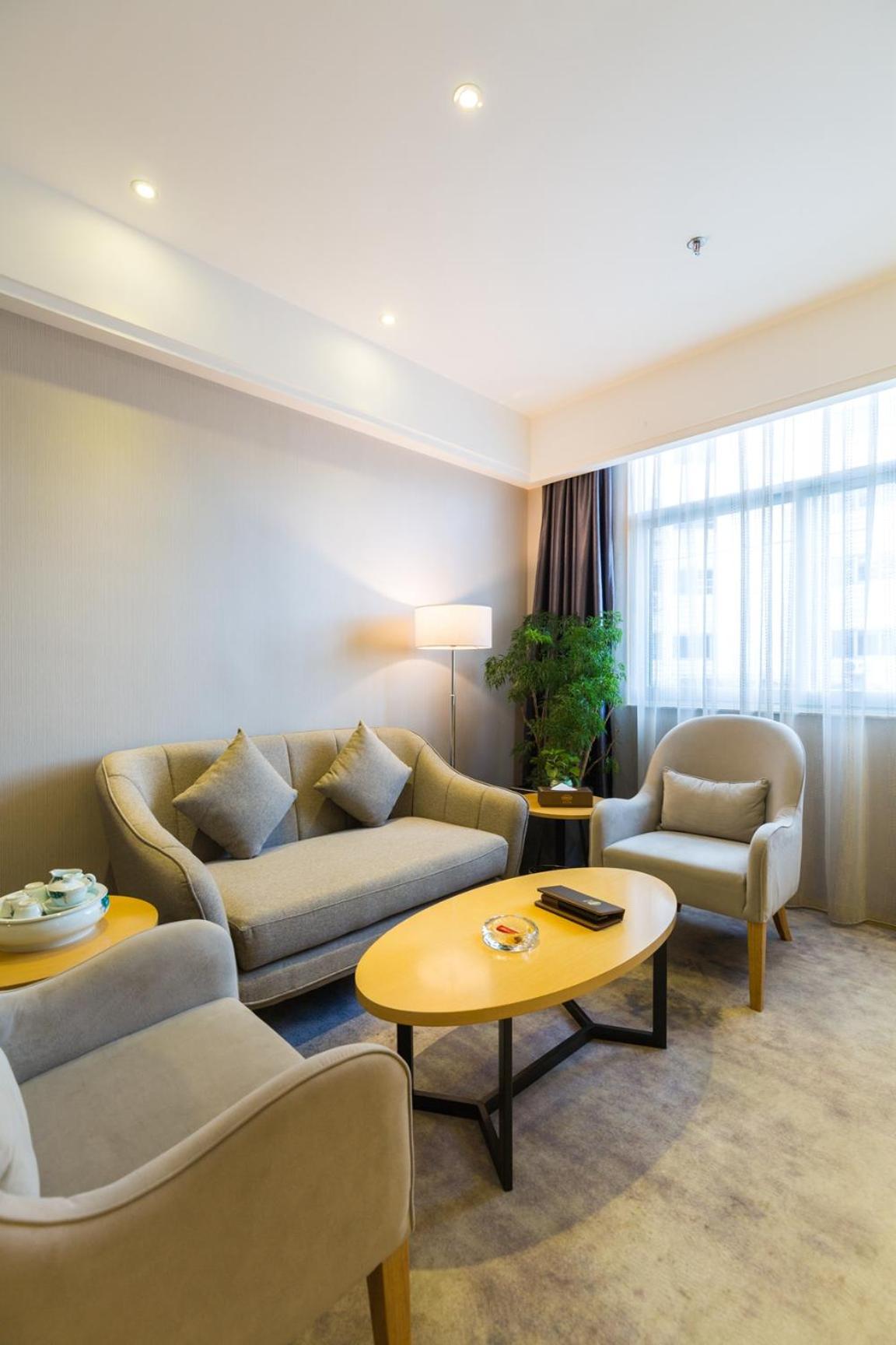 Guangzhou Seaman Hotel-Line 2 Jiangnanxi Station מראה חיצוני תמונה